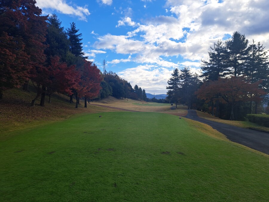 いもり的ゴルフ場ガイド・山梨県オリムピックCC編