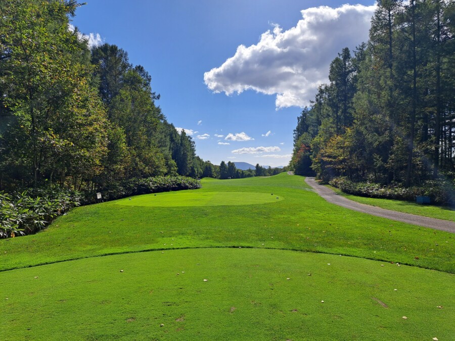 江東区大島のゴルフレッスン・いもりGSSのゴルフ場ガイド!!富良野GC編!