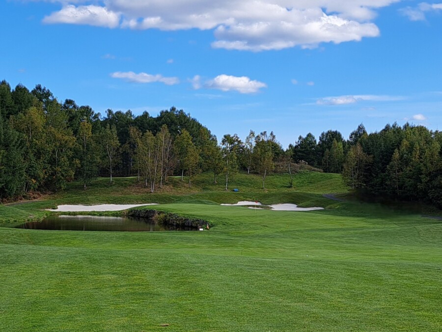 江東区大島のゴルフレッスン・いもりGSSのゴルフ場ガイド!!富良野GC編!