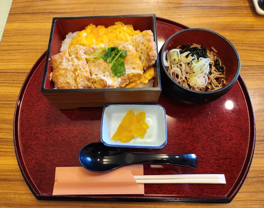 江東区のゴルフレッスンならいもりゴルフSS。ゴルフ場ガイド・ムーンレイクGC鶴舞編