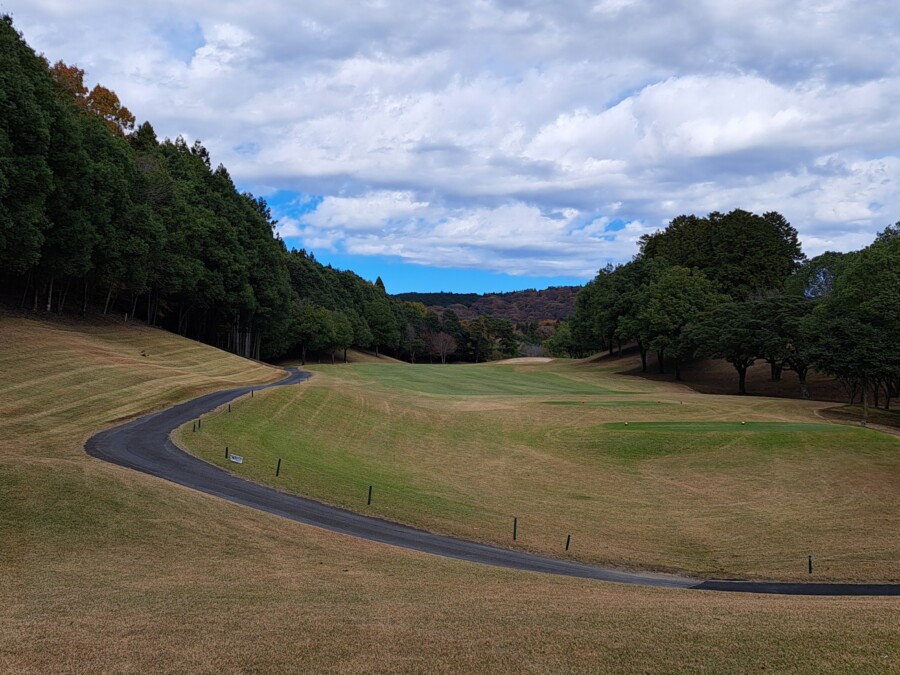 江東区大島のゴルフレッスン・いもりゴルフSSのゴルフ場ガイド！笠間CC編