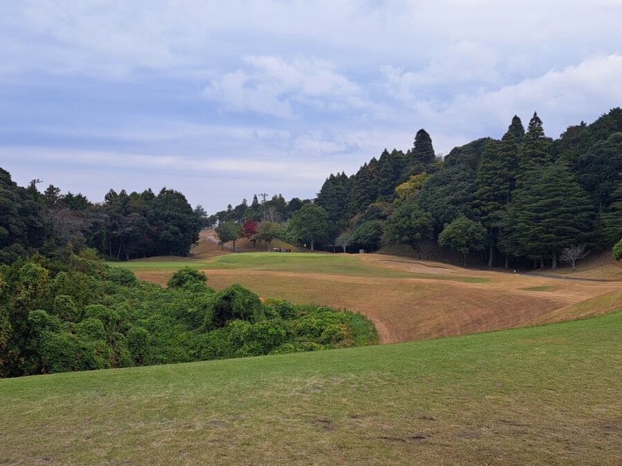 江東区のゴルフレッスンならいもりゴルフSS。ゴルフ場ガイド・ムーンレイクGC鶴舞編